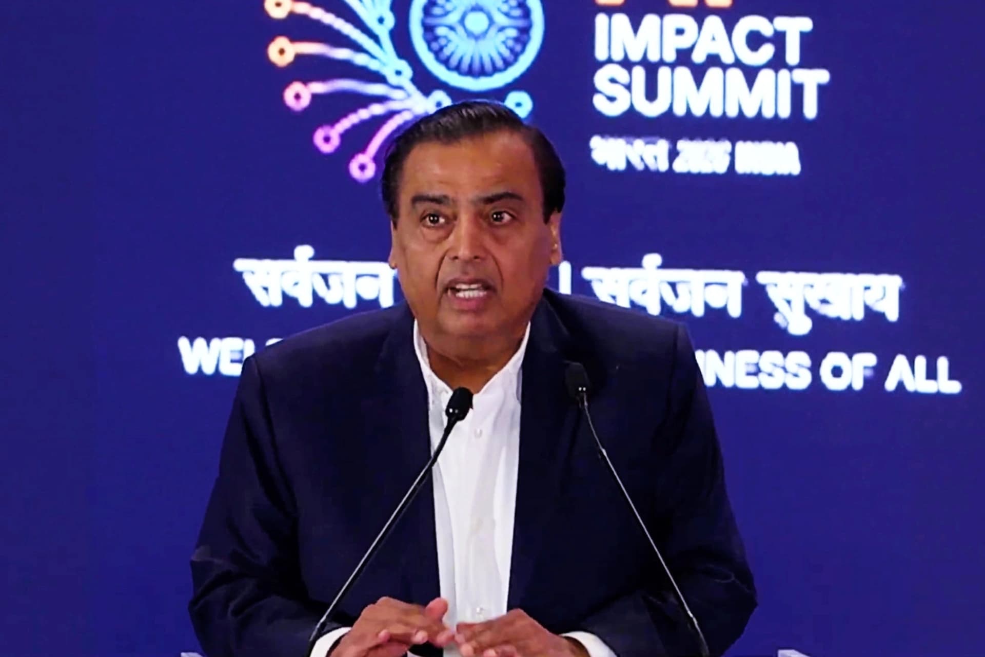 Mukesh Ambani quer IA em cada ligacao, aplicativo e casa conectada da India