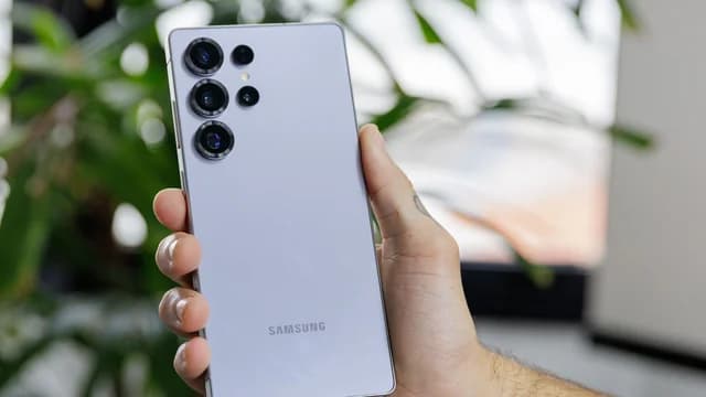 Galaxy S24 Ultra e S25 Ultra com problema de bateria após atualização de julho