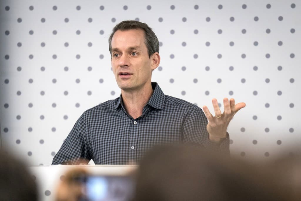 Jeff Dean Discovery Loop startup de IA científica