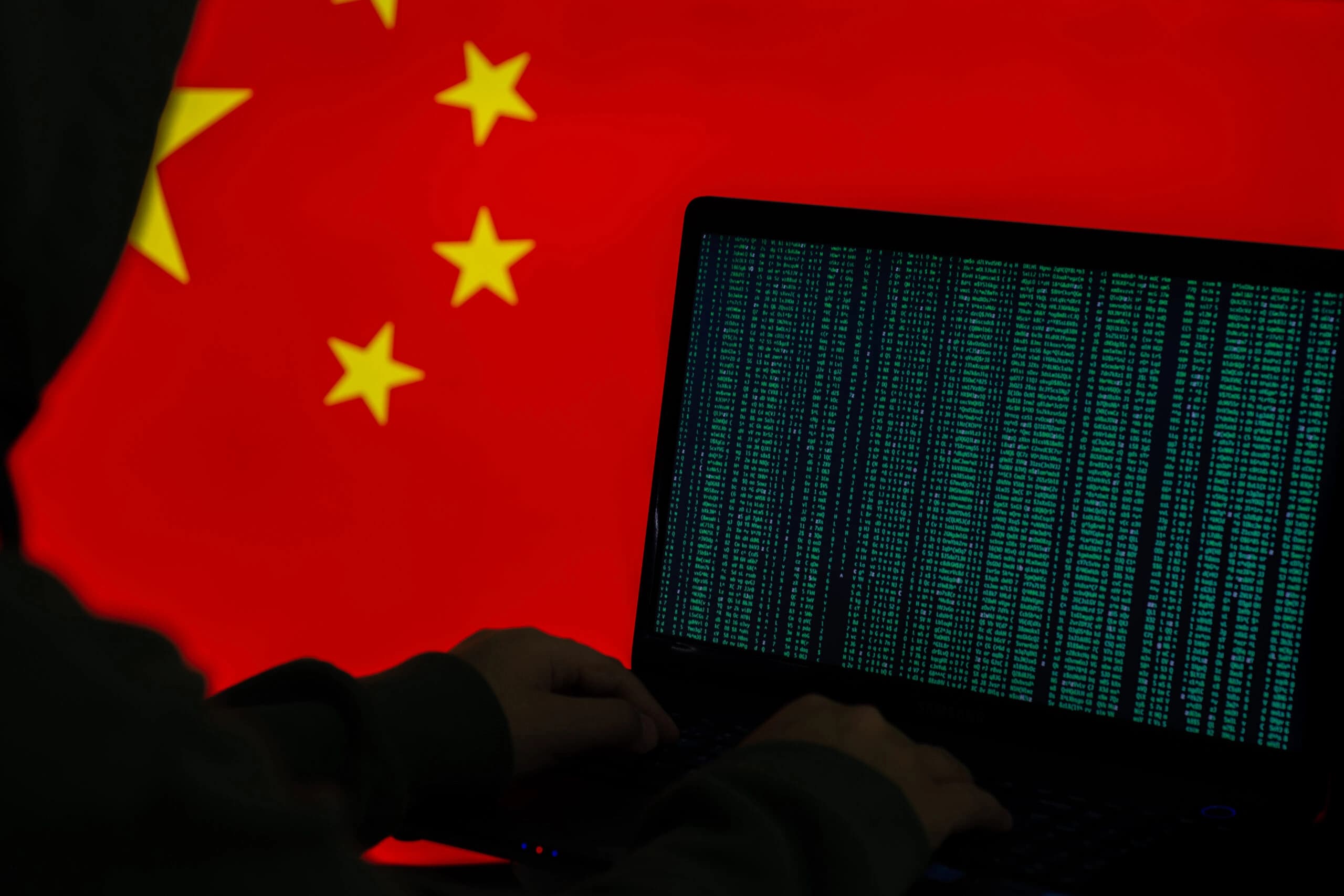 Spyware LightSpy China hack